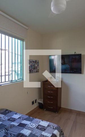 Casa à venda com 223m², 3 quartos e 2 vagasQuarto 2