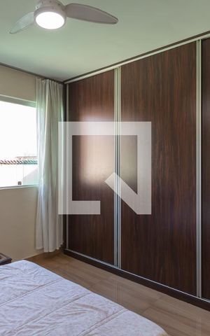 Casa à venda com 223m², 3 quartos e 2 vagas Casa à venda com 223m², 3 quartos e 2 vagasQuarto 3 - Suíte