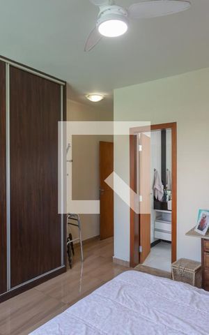 Casa à venda com 223m², 3 quartos e 2 vagas Casa à venda com 223m², 3 quartos e 2 vagasQuarto 3 - Suíte