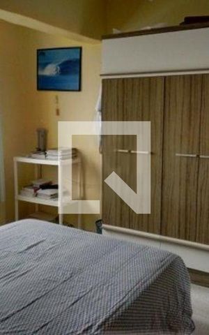 Casa à venda com 220m², 3 quartos e 4 vagas