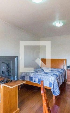 Casa à venda com 300m², 3 quartos e 6 vagas