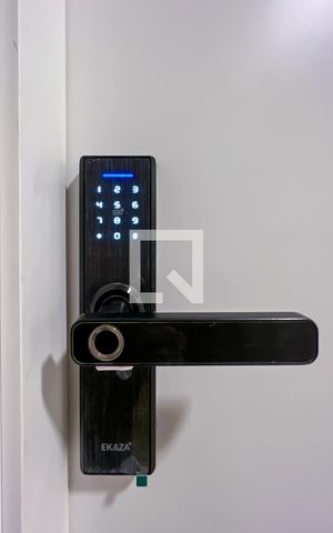 Studio à venda com 30m², 1 quarto e sem vagaFechadura Eletrónica