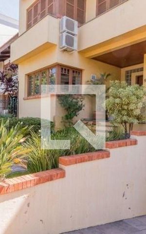 Casa à venda com 600m², 4 quartos e 4 vagas