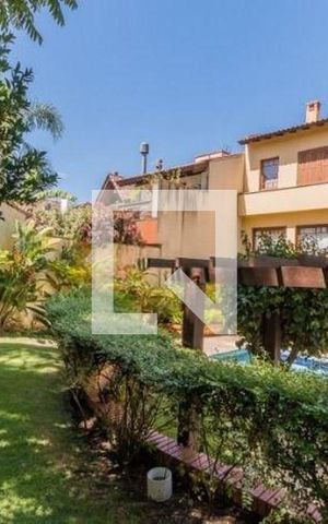 Casa à venda com 600m², 4 quartos e 4 vagas