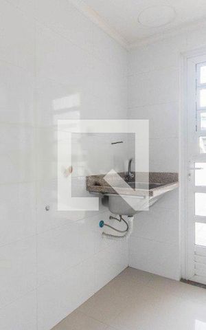 Casa à venda com 220m², 3 quartos e 2 vagas