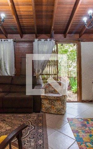 Casa à venda com 120m², 3 quartos e 2 vagas