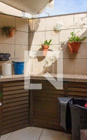 Casa à venda com 120m², 3 quartos e 2 vagas