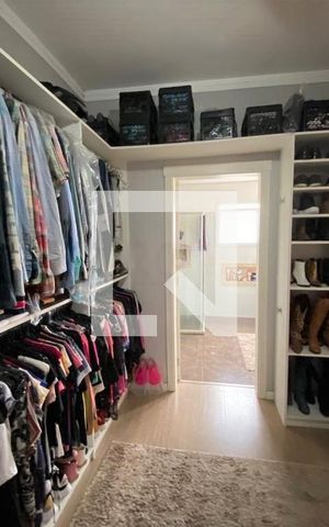 Casa à venda com 234m², 3 quartos e 2 vagas