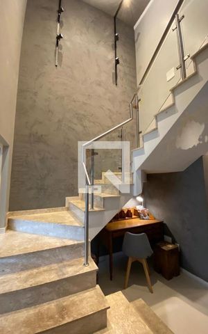 Casa à venda com 234m², 3 quartos e 2 vagas
