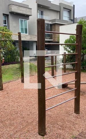 Casa à venda com 234m², 3 quartos e 2 vagas