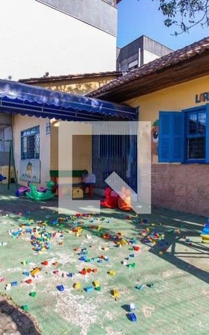 Casa à venda com 150m², 3 quartos e sem vaga