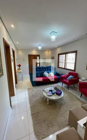 Casa à venda com 120m², 4 quartos e 4 vagas