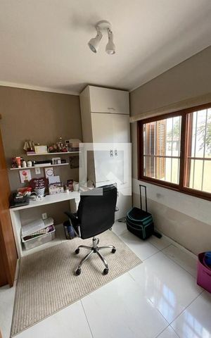 Casa à venda com 120m², 4 quartos e 4 vagas