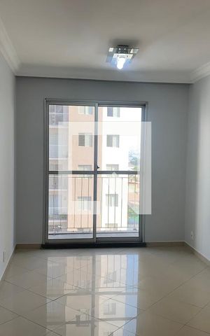 Apartamento à venda com 72m², 2 quartos e 1 vagaSala