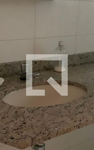 Apartamento para alugar com 85m², 3 quartos e 1 vaga Apartamento para alugar com 85m², 3 quartos e 1 vagaBanheiro