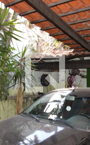 Casa à venda com 83m², 2 quartos e 2 vagasGaragem