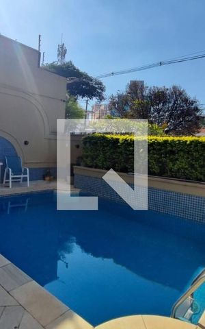 Apartamento à venda com 70m², 1 quarto e 1 vaga Apartamento à venda com 70m², 1 quarto e 1 vagaÁrea comum - Piscina