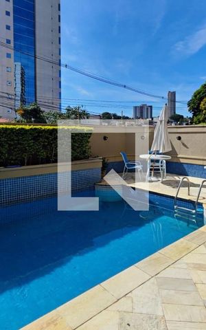 Apartamento à venda com 70m², 1 quarto e 1 vagaÁrea comum - Piscina