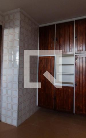 Apartamento à venda com 160m², 4 quartos e 3 vagas Apartamento à venda com 160m², 4 quartos e 3 vagasCozinha