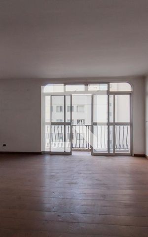 Apartamento à venda com 160m², 4 quartos e 3 vagas Apartamento à venda com 160m², 4 quartos e 3 vagasSala