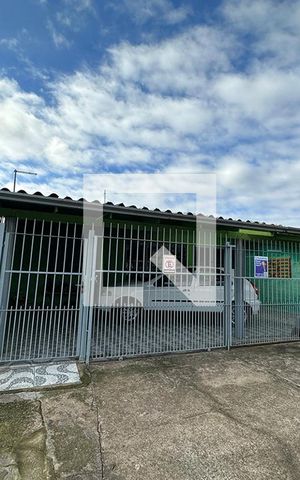 Casa para alugar com 120m², 4 quartos e 2 vagasFachada
