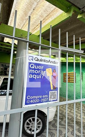 Casa para alugar com 120m², 4 quartos e 2 vagasFachada