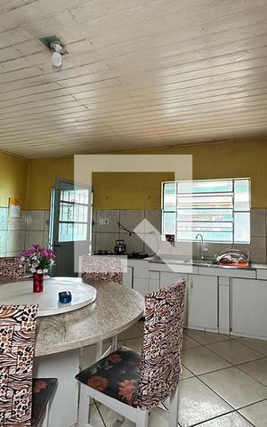 Casa para alugar com 120m², 4 quartos e 2 vagasCozinha