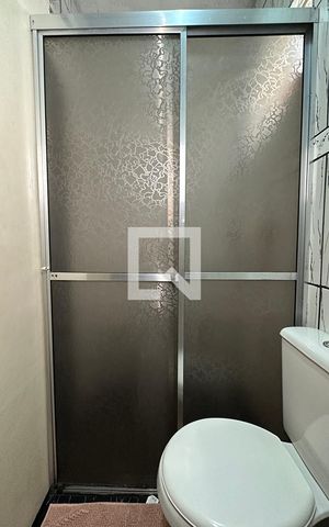 Casa para alugar com 75m², 2 quartos e 1 vagaBanheiro