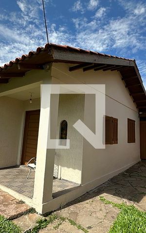 Casa para alugar com 75m², 2 quartos e 1 vagaFachada