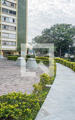 Apartamento à venda com 96m², 3 quartos e 1 vaga Apartamento à venda com 96m², 3 quartos e 1 vagaÁrea comum