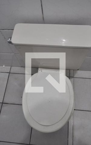 Casa à venda com 120m², 2 quartos e sem vagaBanheiro da Suíte 1