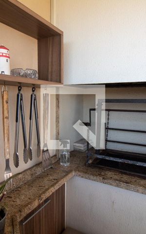 Apartamento à venda com 156m², 3 quartos e 3 vagas Apartamento à venda com 156m², 3 quartos e 3 vagasChurrasqueira