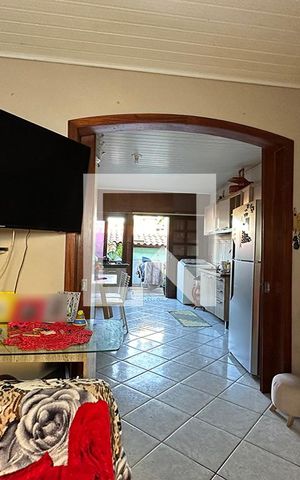 Casa à venda com 150m², 4 quartos e 3 vagasSala