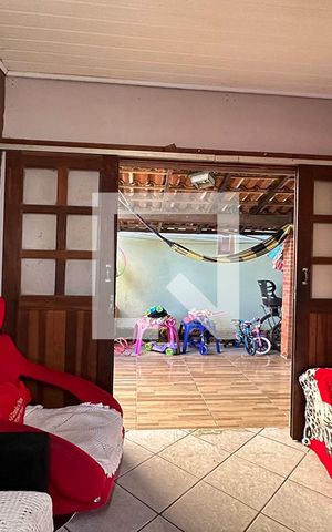 Casa à venda com 150m², 4 quartos e 3 vagasSala