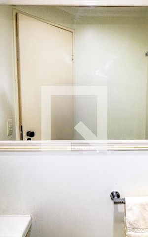 Studio para alugar com 52m², 1 quarto e 1 vaga Studio para alugar com 52m², 1 quarto e 1 vagaLavabo- espelho