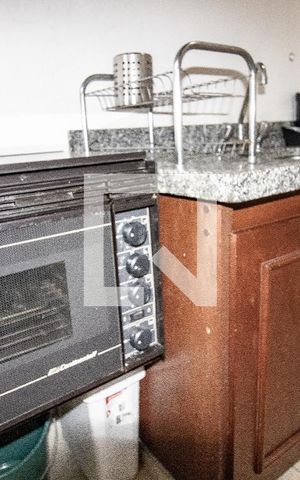 Studio para alugar com 52m², 1 quarto e 1 vaga Studio para alugar com 52m², 1 quarto e 1 vagaCozinha- armários, forno, pia