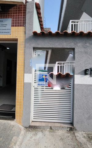 Apartamento à venda com 33m², 1 quarto e sem vaga Apartamento à venda com 33m², 1 quarto e sem vagaplaca