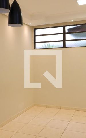 Apartamento para alugar com 49m², 2 quartos e 1 vagaSala