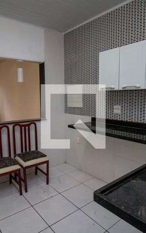 Casa à venda com 79m², 2 quartos e sem vaga Casa à venda com 79m², 2 quartos e sem vagaCozinha