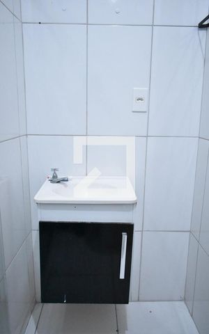 Casa de condomínio para alugar com 75m², 2 quartos e 1 vagaBanheiro