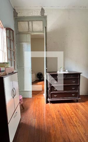 Casa à venda com 200m², 3 quartos e sem vaga Casa à venda com 200m², 3 quartos e sem vagaQuarto 2