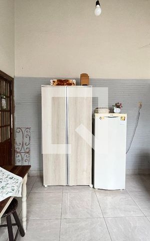 Casa à venda com 200m², 3 quartos e sem vaga Casa à venda com 200m², 3 quartos e sem vagaCozinha