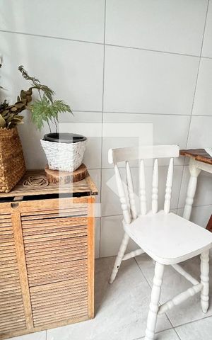 Casa à venda com 200m², 3 quartos e sem vaga Casa à venda com 200m², 3 quartos e sem vagaCozinha