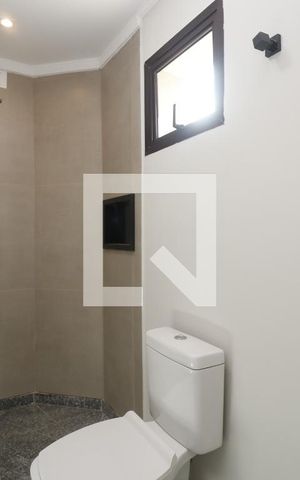 Apartamento à venda com 159m², 4 quartos e 3 vagasBanheiro da Suíte 1