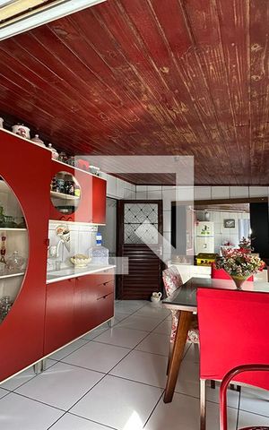 Casa à venda com 150m², 3 quartos e 2 vagasCozinha