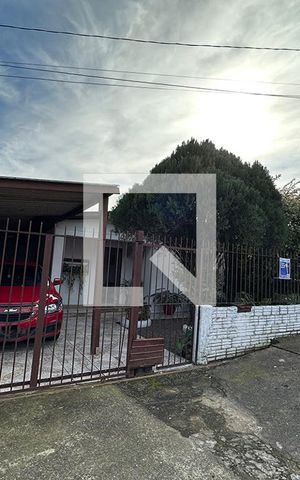 Casa à venda com 150m², 3 quartos e 2 vagasFachada