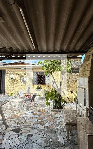 Casa à venda com 150m², 3 quartos e 2 vagasÁrea Externa