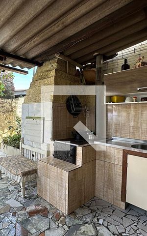 Casa à venda com 150m², 3 quartos e 2 vagasÁrea Externa