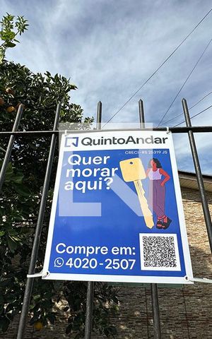 Casa à venda com 140m², 3 quartos e 2 vagasFachada