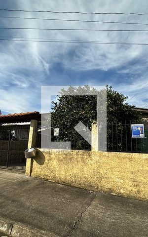 Casa à venda com 140m², 3 quartos e 2 vagasFachada